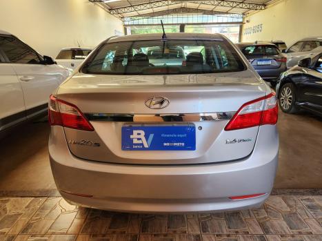 HYUNDAI HB 20 Sedan 1.6 16V 4P FLEX COMFORT PLUS, Foto 4