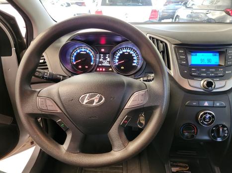 HYUNDAI HB 20 Sedan 1.6 16V 4P FLEX COMFORT PLUS, Foto 15