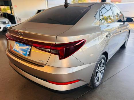 HYUNDAI HB 20 Sedan 1.0 12V 4P FLEX TGDI TURBO COMFORT AUTOM�TICO, Foto 6