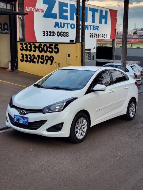 HYUNDAI HB 20 Sedan 1.6 16V 4P FLEX COMFORT PLUS, Foto 4