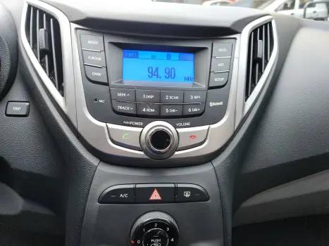 HYUNDAI HB 20 Sedan 1.6 16V 4P FLEX COMFORT PLUS, Foto 14