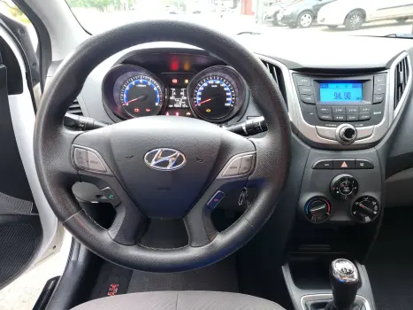 HYUNDAI HB 20 Sedan 1.6 16V 4P FLEX COMFORT PLUS, Foto 15