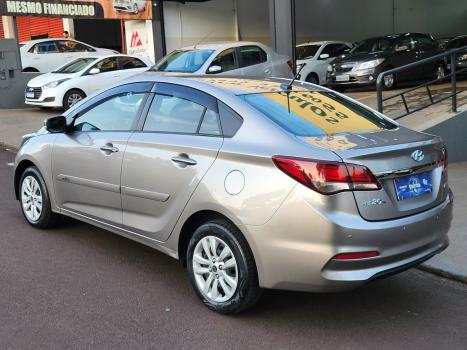 HYUNDAI HB 20 Sedan 1.6 16V 4P FLEX COMFORT PLUS AUTOM�TICO, Foto 4