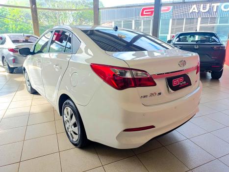 HYUNDAI HB 20 Sedan 1.6 16V 4P FLEX COMFORT PLUS, Foto 5