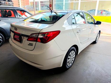 HYUNDAI HB 20 Sedan 1.6 16V 4P FLEX COMFORT PLUS AUTOMÁTICO, Foto 4