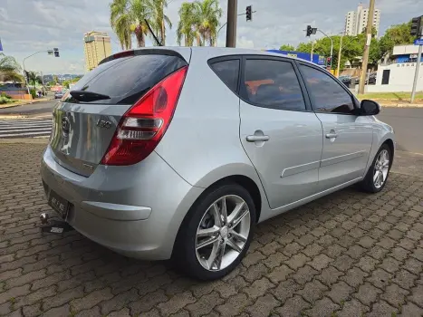 HYUNDAI I30 2.0 16V 4P GLS, Foto 6