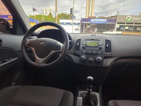 HYUNDAI I30 2.0 16V 4P GLS, Foto 9