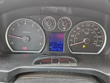 HYUNDAI I30 2.0 16V 4P GLS, Foto 11