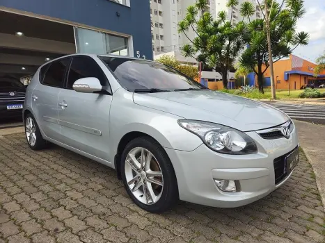 HYUNDAI I30 2.0 16V 4P GLS, Foto 2