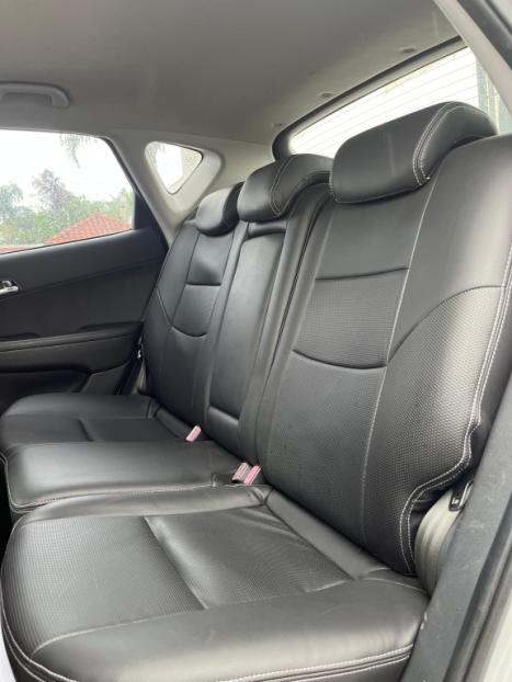 HYUNDAI I30 2.0 16V 4P GLS, Foto 7