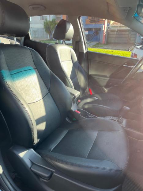 HYUNDAI I30 2.0 16V 4P AUTOM�TICO, Foto 8