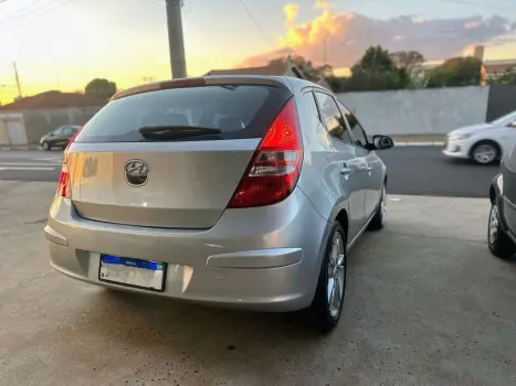 HYUNDAI I30 2.0 16V 4P AUTOM�TICO, Foto 4
