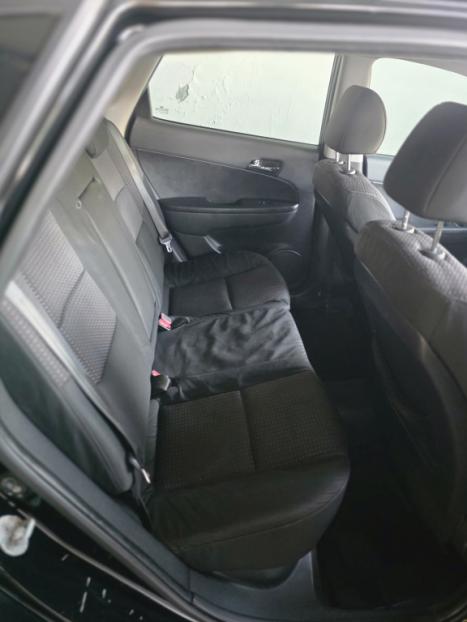HYUNDAI I30 2.0 16V 4P, Foto 2