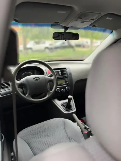 HYUNDAI Tucson 2.0 16V 4P GL, Foto 9