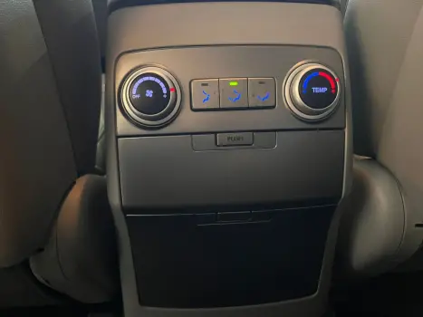 HYUNDAI Vera Cruz 3.8 V6 24V 4P 4X4 AUTOM�TICO, Foto 17