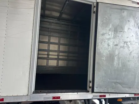 IVECO Daily 35-14 DIESEL CHASSI CABINE TURBO INTERCOOLER, Foto 9