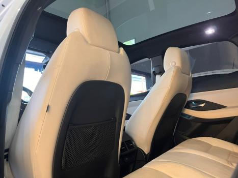 JAGUAR E-Pace , Foto 3