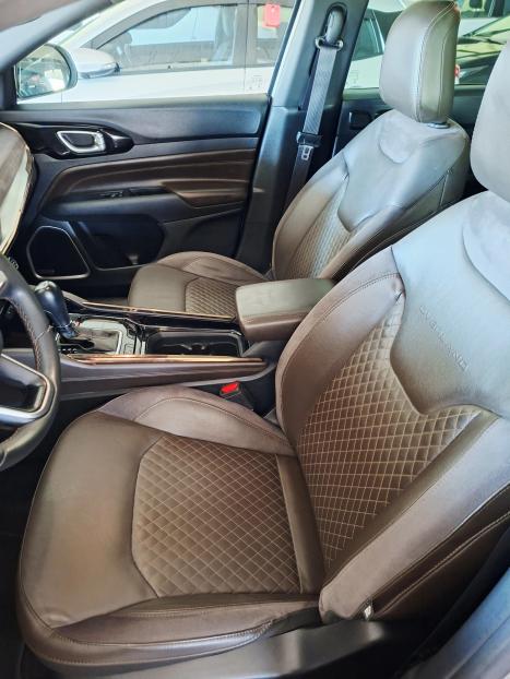 JEEP Commander 1.3 16V 4P FLEX T270 OVERLAND TURBO AUTOM�TICO AT6, Foto 9