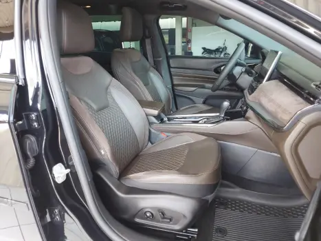 JEEP Commander 2.0 16V 4P TD380 OVERLAND TURBO DIESEL AUTOMTICO, Foto 10