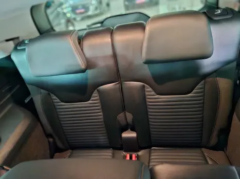 JEEP Commander 2.0 16V 4P TD380 LIMITED TURBO DIESEL AUTOM�TICO AT9, Foto 12