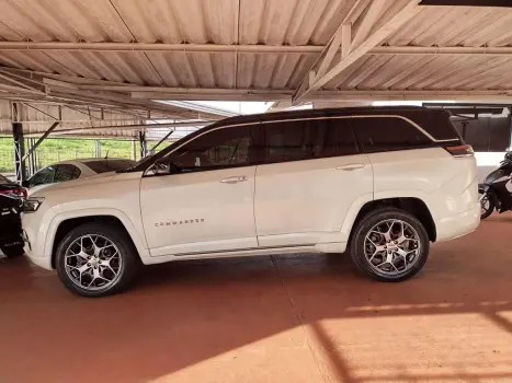 JEEP Commander 2.0 16V 4P TD380 OVERLAND 4X4 TURBO DIESEL AUTOM�TICO AT9, Foto 9