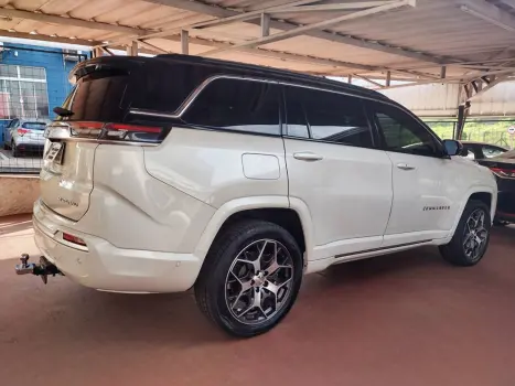 JEEP Commander 2.0 16V 4P TD380 OVERLAND 4X4 TURBO DIESEL AUTOM�TICO AT9, Foto 12
