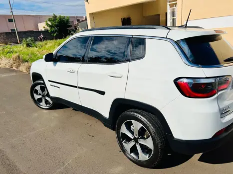 JEEP Compass 2.0 16V 4P LONGITUDE TURBO DIESEL 4X4 AUTOM�TICO, Foto 4