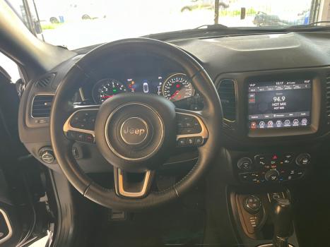 JEEP Compass 2.0 16V 4P S TURBO DIESEL 4X4 AUTOM�TICO, Foto 3