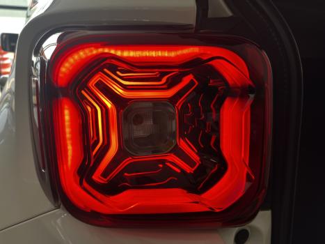 JEEP Renegade 1.8 16V 4P FLEX LONGITUDE AUTOM�TICO, Foto 9