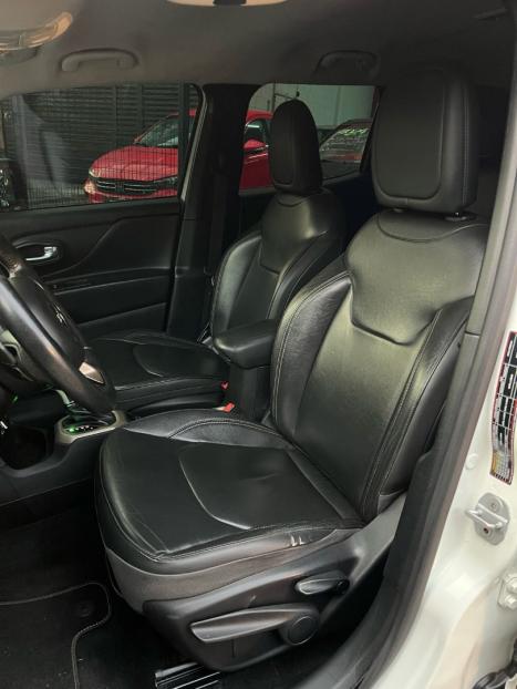 JEEP Renegade 1.8 16V 4P FLEX LONGITUDE AUTOM�TICO, Foto 3