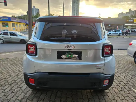 JEEP Renegade 1.8 16V 4P FLEX LONGITUDE AUTOMÁTICO, Foto 4