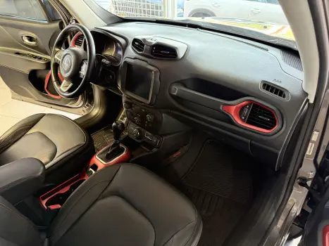 JEEP Renegade 2.0 16V 4P TURBO DIESEL TRAILHAWK 4X4 AUTOM�TICO, Foto 9