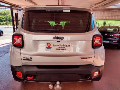 JEEP Renegade 2.0 16V 4P TURBO DIESEL TRAILHAWK 4X4 AUTOMÁTICO, Foto 11 JEEP Renegade 2.0 16V 4P TURBO DIESEL TRAILHAWK 4X4 AUTOMÁTICO, Foto 11