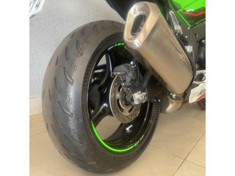 KAWASAKI ZX 10 R NINJA, Foto 12
