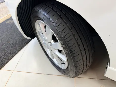 KIA Picanto 1.0 12V 4P EX AUTOMÁTICO, Foto 5