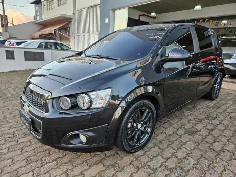 KIA Stonic 1.0 12V 4P FLEX TGDI MHEV SX TURBO HYBRID AUTOM�TICO, Foto 3