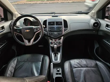 KIA Stonic 1.0 12V 4P FLEX TGDI MHEV SX TURBO HYBRID AUTOM�TICO, Foto 8