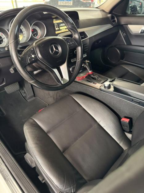 MERCEDES-BENZ C 200 1.8 16V 4P CGI AVANTGARDE AUTOM�TICO, Foto 16