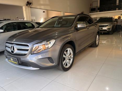 MERCEDES-BENZ GLA 200 1.6 16V 4P CGI STYLE TURBO AUTOM�TICO, Foto 3