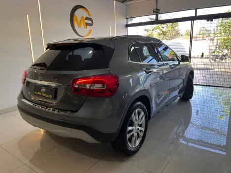 MERCEDES-BENZ GLA 200 1.6 16V 4P CGI STYLE TURBO AUTOM�TICO, Foto 10