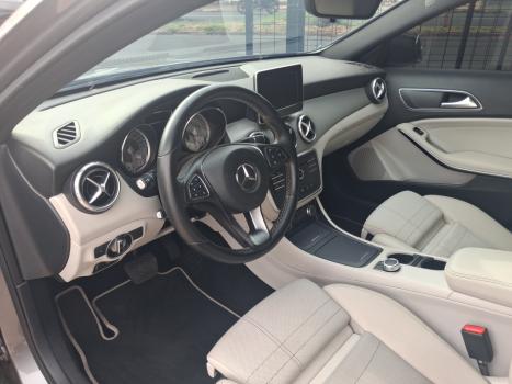 MERCEDES-BENZ GLA 200 1.6 16V 4P CGI ADVANCE TURBO AUTOM�TICO, Foto 4