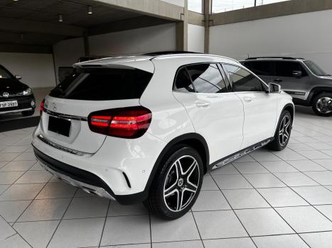 MERCEDES-BENZ GLA 250 2.0 16V 4P SPORT TURBO AUTOMÁTICO, Foto 7 MERCEDES-BENZ GLA 250 2.0 16V 4P SPORT TURBO AUTOMÁTICO, Foto 7