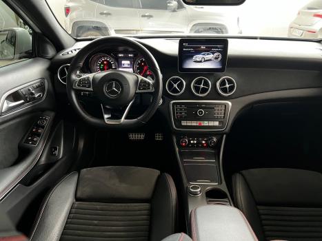 MERCEDES-BENZ GLA 250 2.0 16V 4P SPORT TURBO AUTOMÁTICO, Foto 11 MERCEDES-BENZ GLA 250 2.0 16V 4P SPORT TURBO AUTOMÁTICO, Foto 11