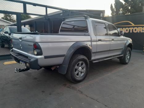 MITSUBISHI L 200 Outdoor 2.5 GLS 4X4 CABINE DUPLA TURBO DIESEL INTERCOOLER, Foto 2 MITSUBISHI L 200 Outdoor 2.5 GLS 4X4 CABINE DUPLA TURBO DIESEL INTERCOOLER, Foto 2