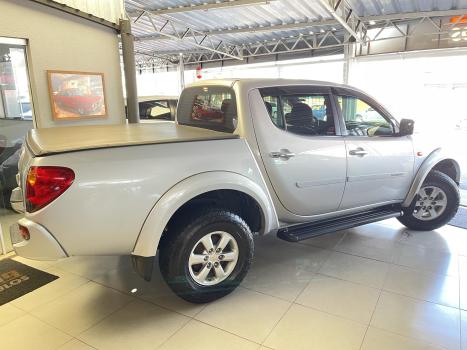 MITSUBISHI L 200 Triton 3.2 16V HPE 4X4 CABINE DUPLA TURBO DIESEL INTERCOOLER AUTOMTICO, Foto 4