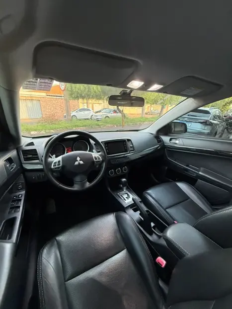 MITSUBISHI Lancer 2.0 16V 4P HL AUTOM�TICO CVT, Foto 5