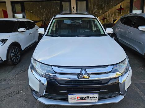 MITSUBISHI Outlander 2.0 16V 4P HPE AUTOMÁTICO, Foto 6 MITSUBISHI Outlander 2.0 16V 4P HPE AUTOMÁTICO, Foto 6