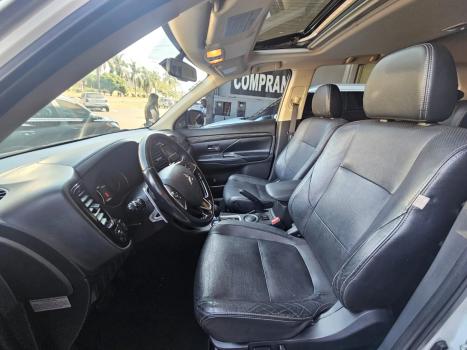 MITSUBISHI Outlander 2.0 16V 4P HPE AUTOMÁTICO, Foto 8 MITSUBISHI Outlander 2.0 16V 4P HPE AUTOMÁTICO, Foto 8