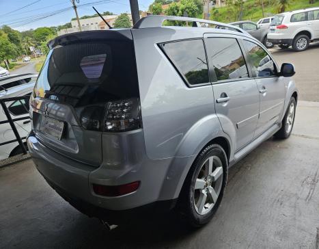 MITSUBISHI Outlander 3.0 V6 24V 4P 4X4 AUTOM�TICO, Foto 5