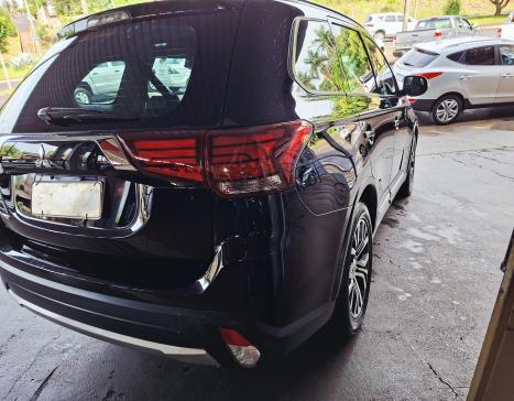 MITSUBISHI Outlander 2.0 16V 4P HPE AUTOM�TICO, Foto 5
